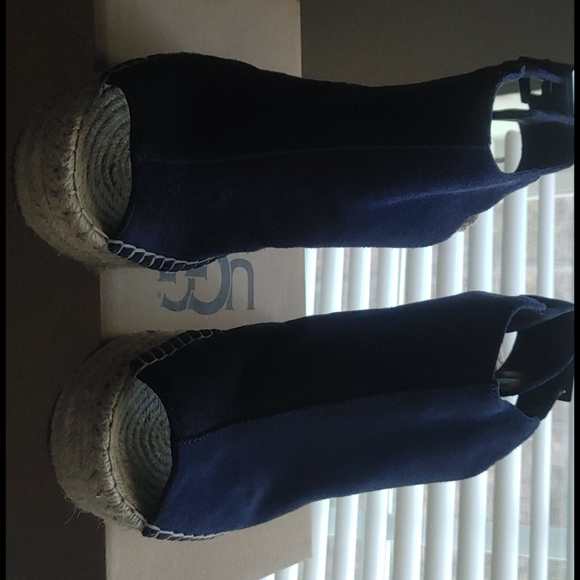 Wedges - Picture 2 of 4